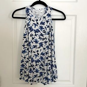 Sonnet James Mommy and Me Dress in Watercolor Blue Floral Size 5/6 T